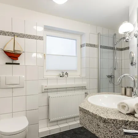 Апартаменты Suederhof 6